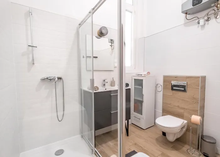 Lovely Urban Retreat - شقة